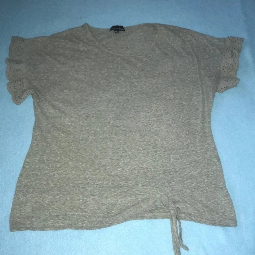 𝅺Alison Andrews knotted waist eyelet short sleeves size XL